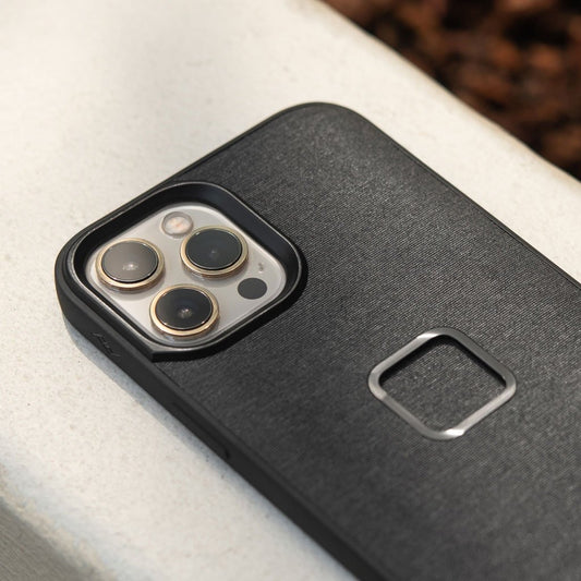 Kryt na iPhone 15 Pro Max Peak Design Mobile Everyday Case V2 - tmavě šedý - bonami.click