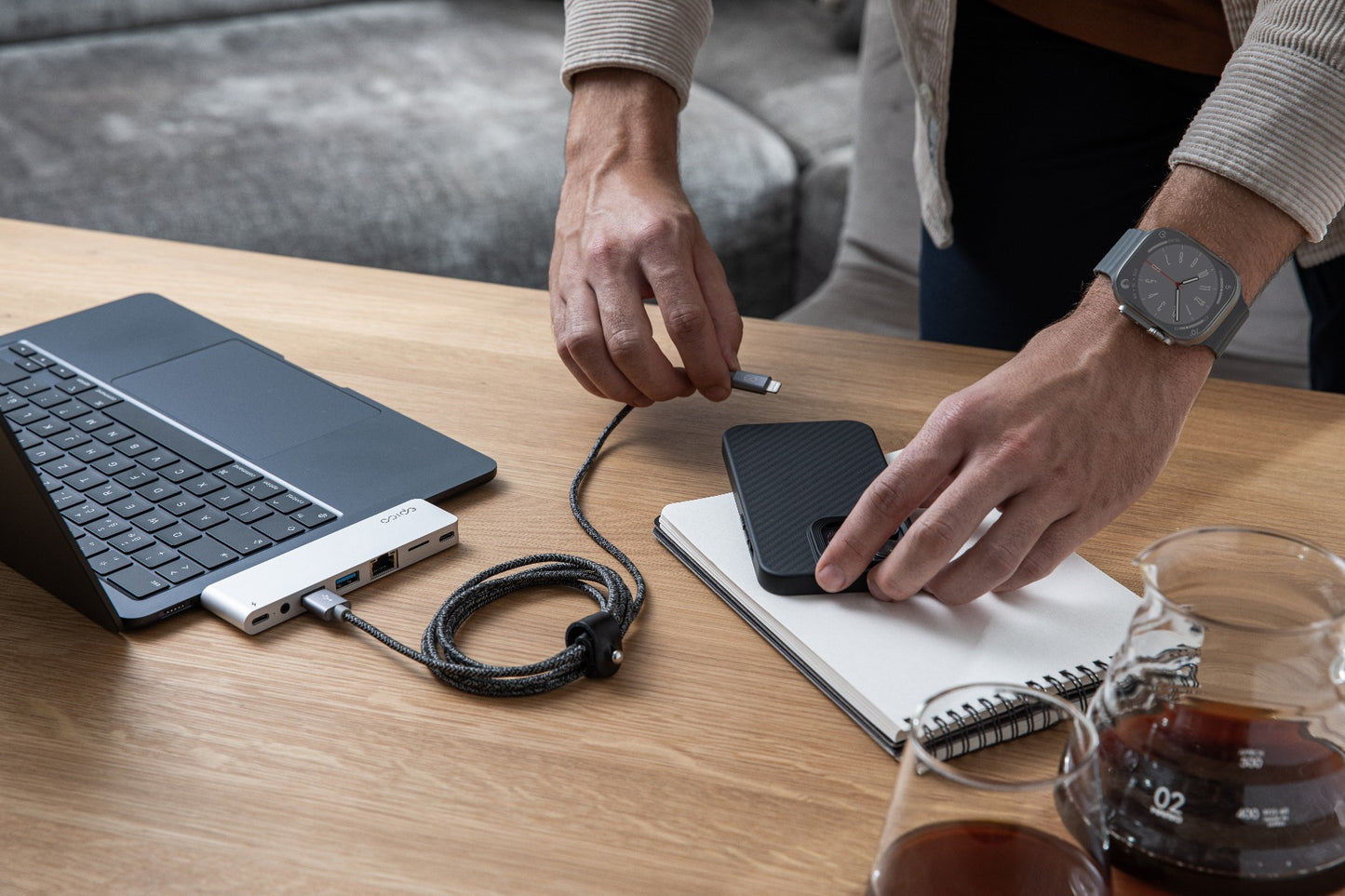 USB-C Hub Pro III Epico - stříbrný - bonami.click