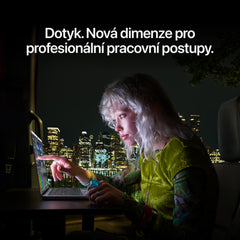 MacBook_Pro_PROLED_XDR_Display_16-in_M5_Pro_Silver_PDP_Image_Position_4__cs-CZ