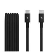 Dva opletené kabely Beats USB‑C na USB‑C 1,5 m – sytě černé