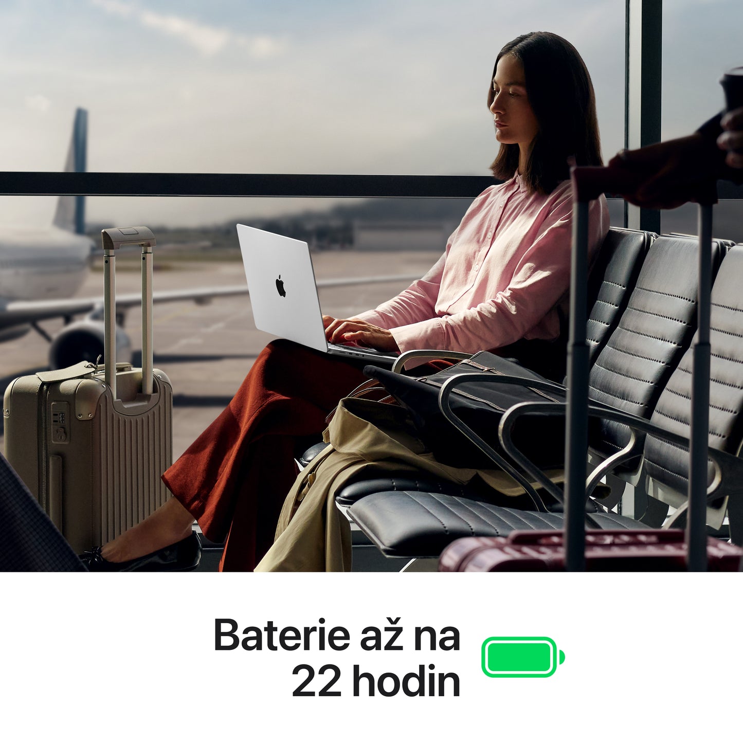 MacBook Pro 14,2", Apple M5 Pro 15jádrové CPU, 16jádrové GPU, 24GB, 1TB SSD – vesmírně černý (otevřený) - bonami.click