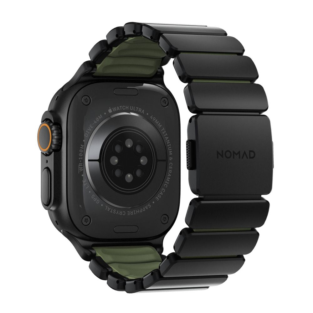 Hybridní řemínek pro Apple Watch 45/46/49 mm Nomad Stratos Band - černý/zelený