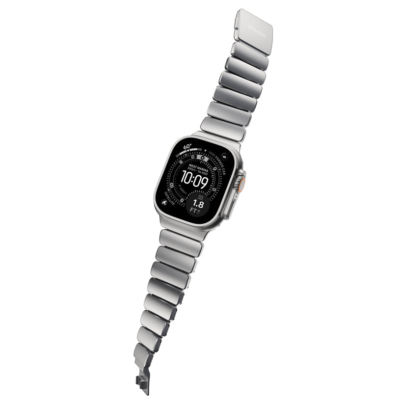 Řemínek pro Apple Watch 45/46/49 mm Nomad Stratos Band FKM - stříbrný - bonami.click