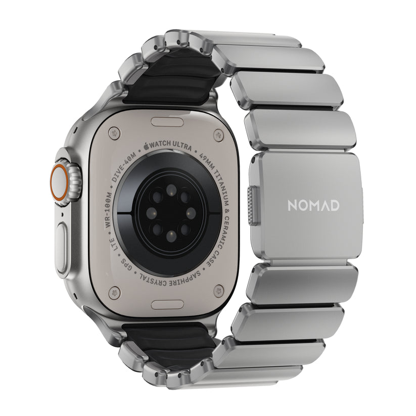 Řemínek pro Apple Watch 45/46/49 mm Nomad Stratos Band FKM - stříbrný - bonami.click