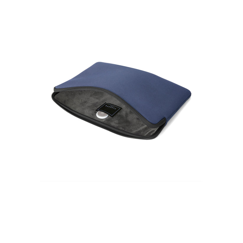Obal pro Macbook 14" Pipetto Classic Fit Sleeve - tmavě modrý - bonami.click