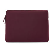 Ochranné pouzdro pro MacBook Neo Pipetto Classic Fit Sleeve - fialové