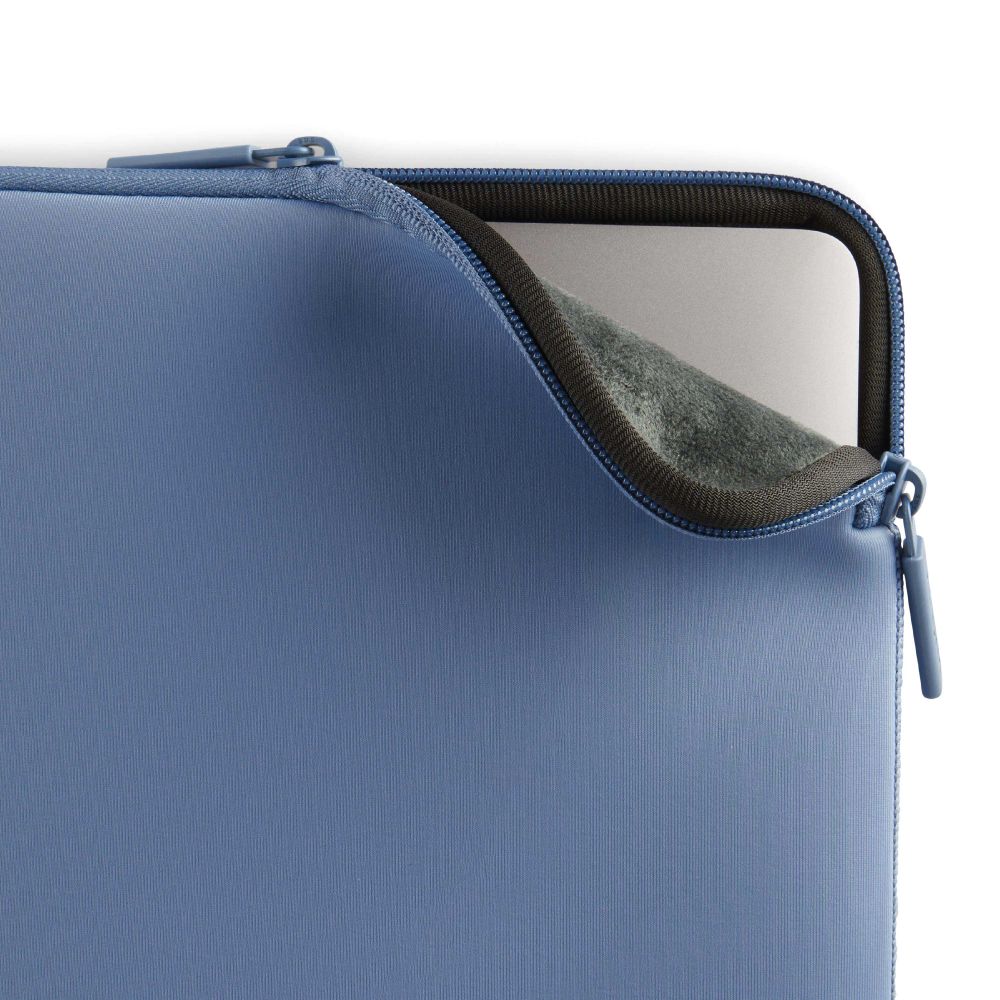 Ochranné pouzdro pro MacBook Neo Pipetto Classic Fit Sleeve - modré
