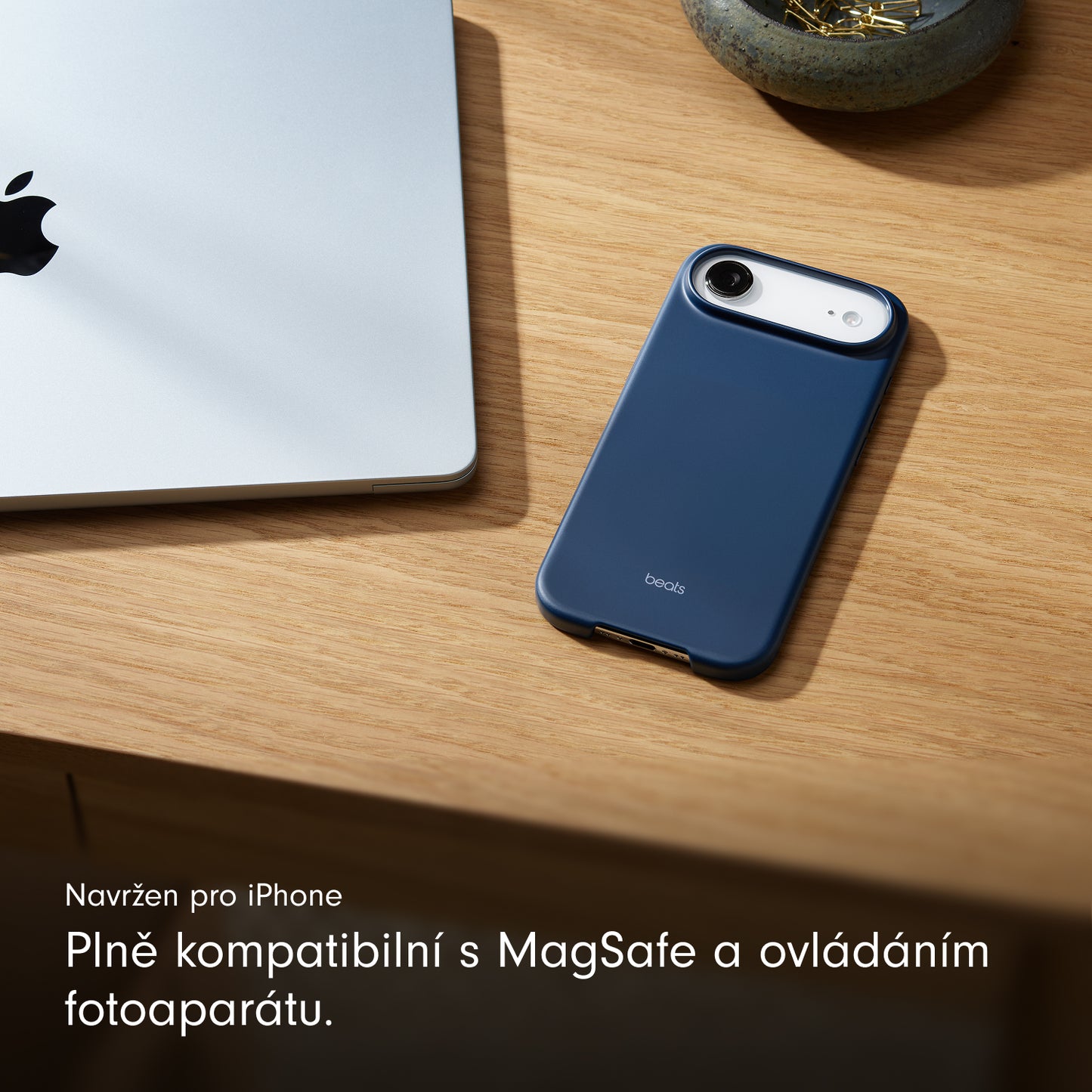 Kryt pro iPhone Air Beats s MagSafe a ovladačem fotoaparátu - hlubinně modrý - bonami.click