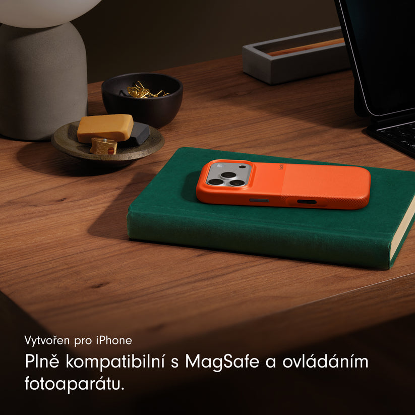 Odolný kryt pro iPhone 17 Pro Beats s MagSafe a ovladačem fotoaparátu - sierra oranžový - bonami.click
