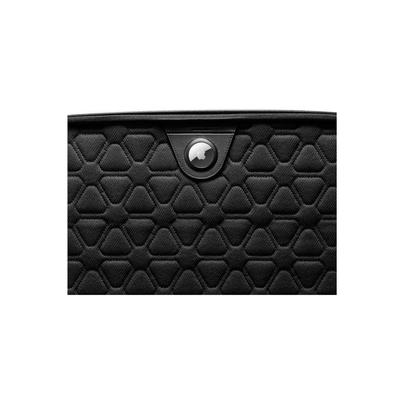 Pouzdro pro MacBook Pro 16" Spigen Rugged Armor Pro - černé - bonami.click