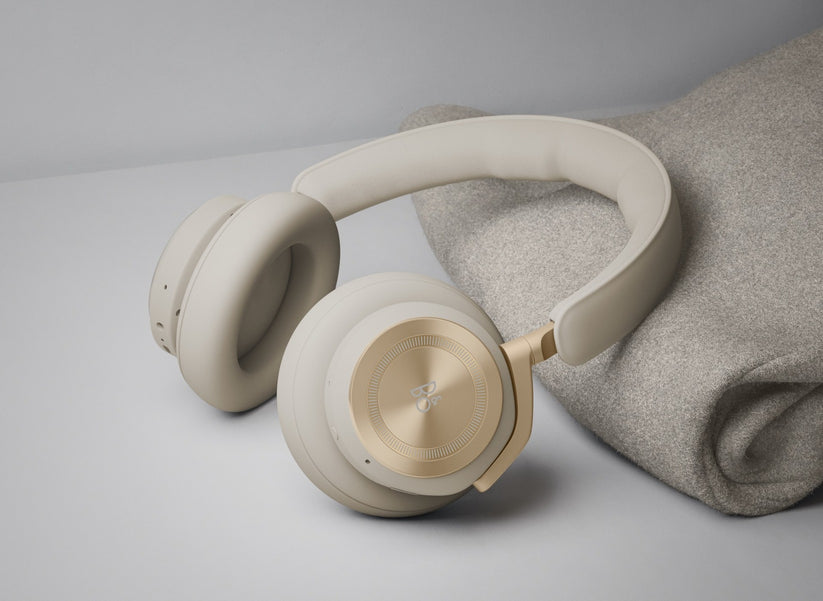 Sluchátka Bang & Olufsen Beoplay HX - zlatá - bonami.click