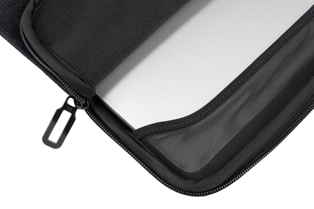Obal Tucano Velluto na MacBook Pro 16" - černý - bonami.click