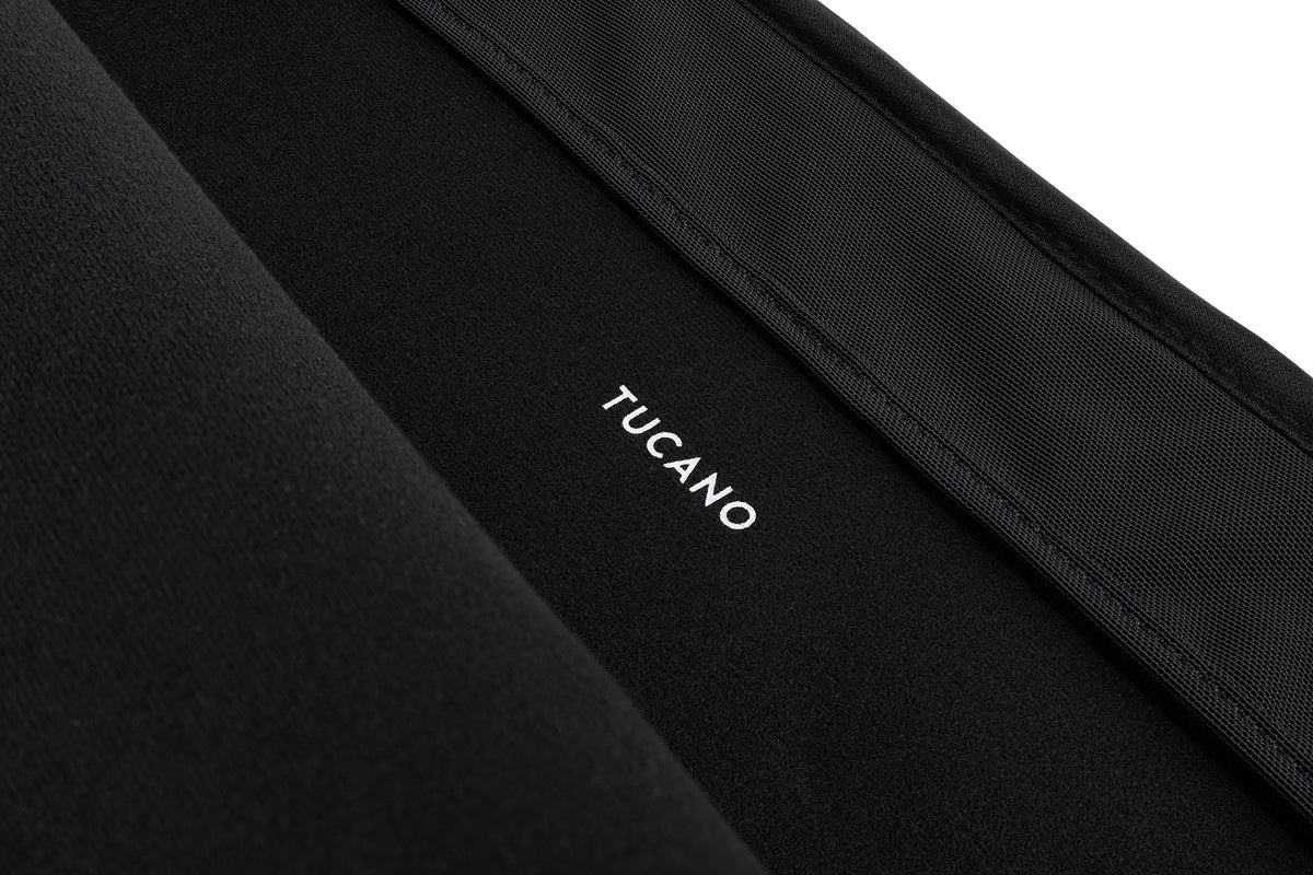 Obal Tucano Velluto na MacBook Pro 16" - černý - bonami.click
