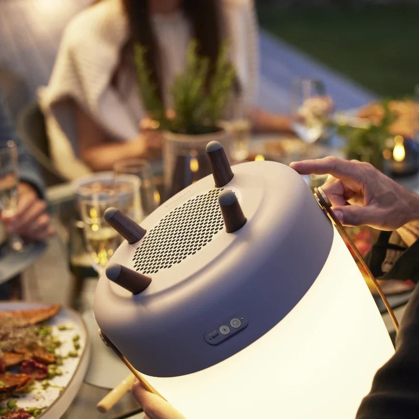 Designová lampa s reproduktorem Kooduu Lite-up Play - Sand