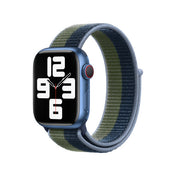 Apple Watch 38/40/41 mm hlubinně modrý / mechově zelený provlékací sportovní řemínek