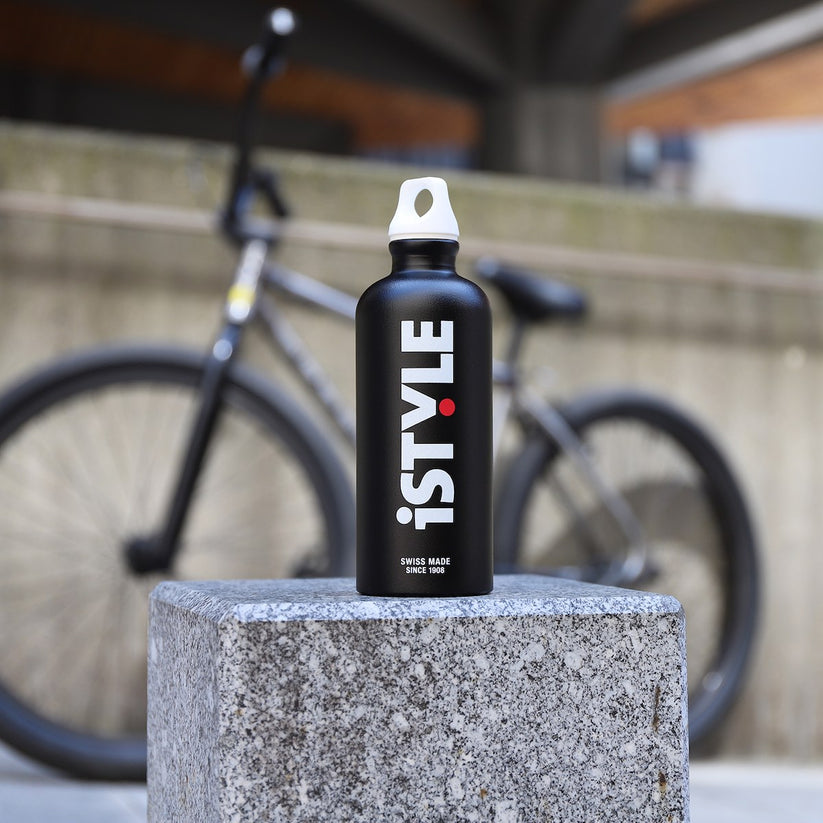 Sportovní lahev SIGG iSTYLE - černá - bonami.click