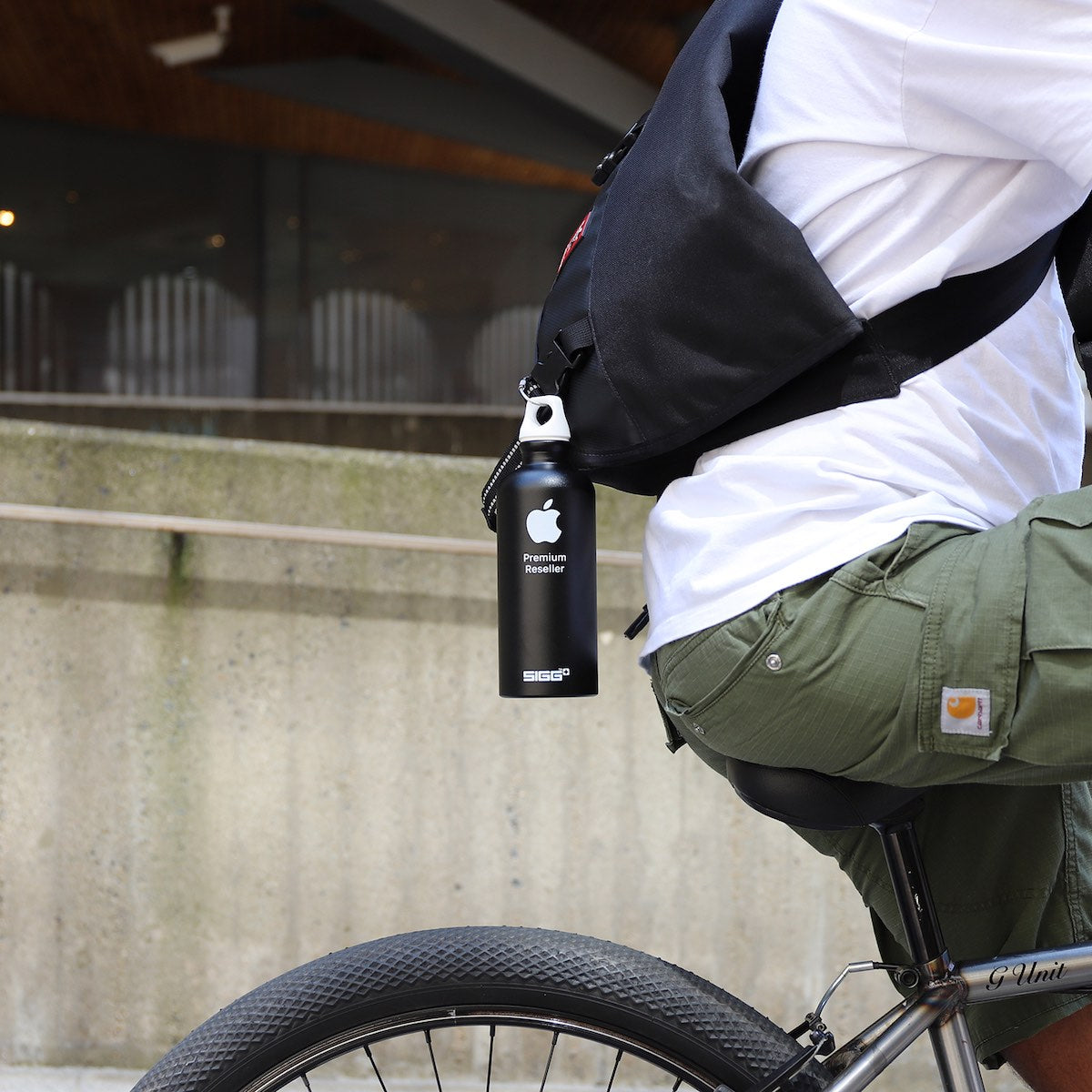 Sportovní lahev SIGG iSTYLE - černá - bonami.click