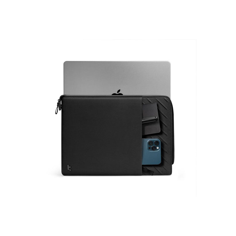 Pouzdro pro MacBook 16" tomtoc Voyage-A16 - černé - bonami.click
