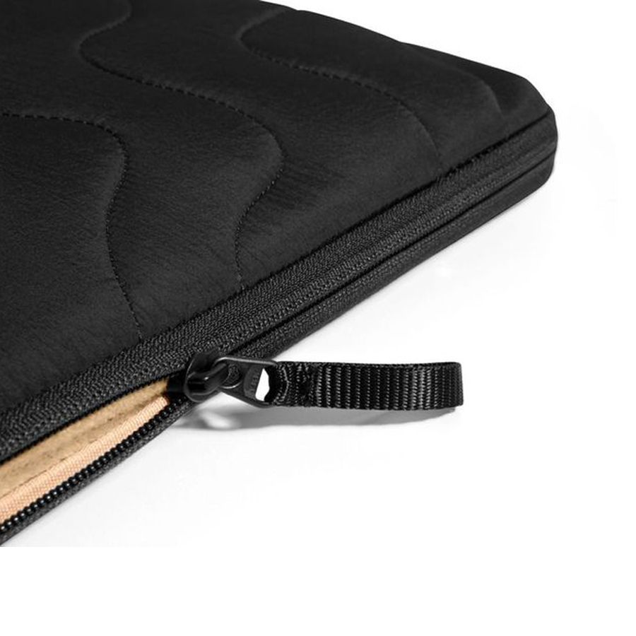 Pouzdro pro MacBook 14" tomtoc Terra-A27 - lavascape - bonami.click