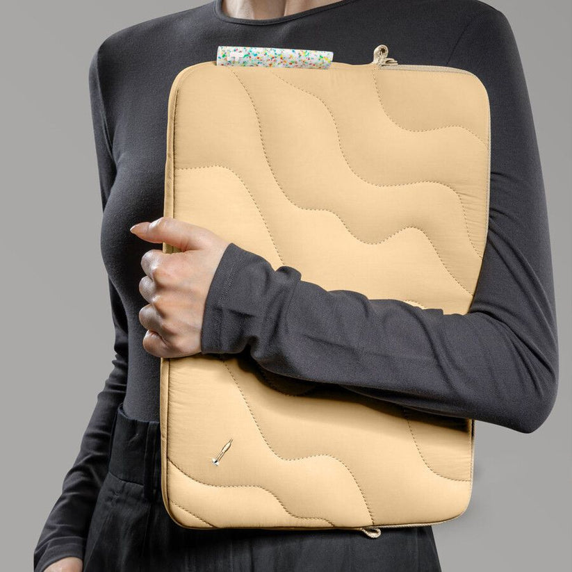 Pouzdro pro MacBook 13" tomtoc Terra-A27 - duna shade - bonami.click