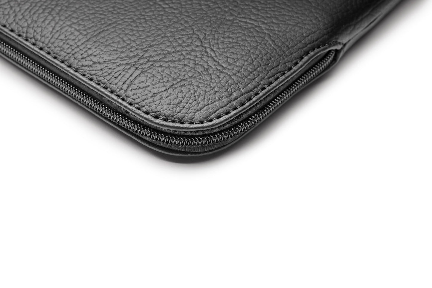 Pouzdro pro MacBook 13" Trunk Apple Peel Sleeve - černé - bonami.click